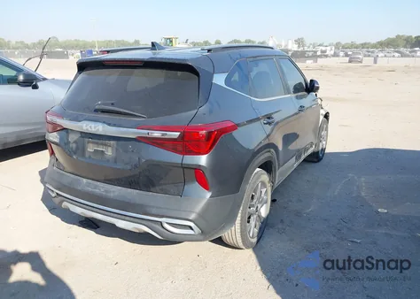 2023 Kia Seltos S z USA, uszkodzony, nr VIN KNDEU2AA5P7444148